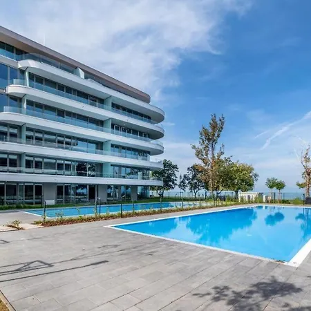Apartment Luxury By Wave Siofok